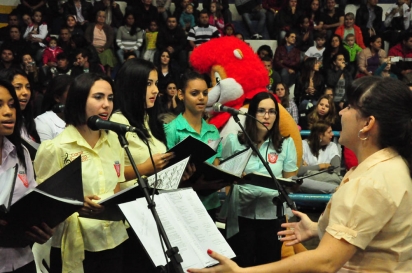 Imagem da notícia 'Coral da Guarda Mirim faz apresentação em prol de campanha do GACC.'
