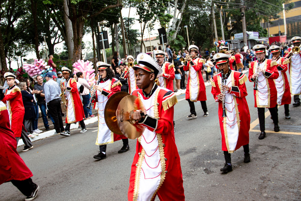 Imagem da notícia 'Banda da Guarda Mirim encanta público no desfile de 77 anos de Cordeirópolis'