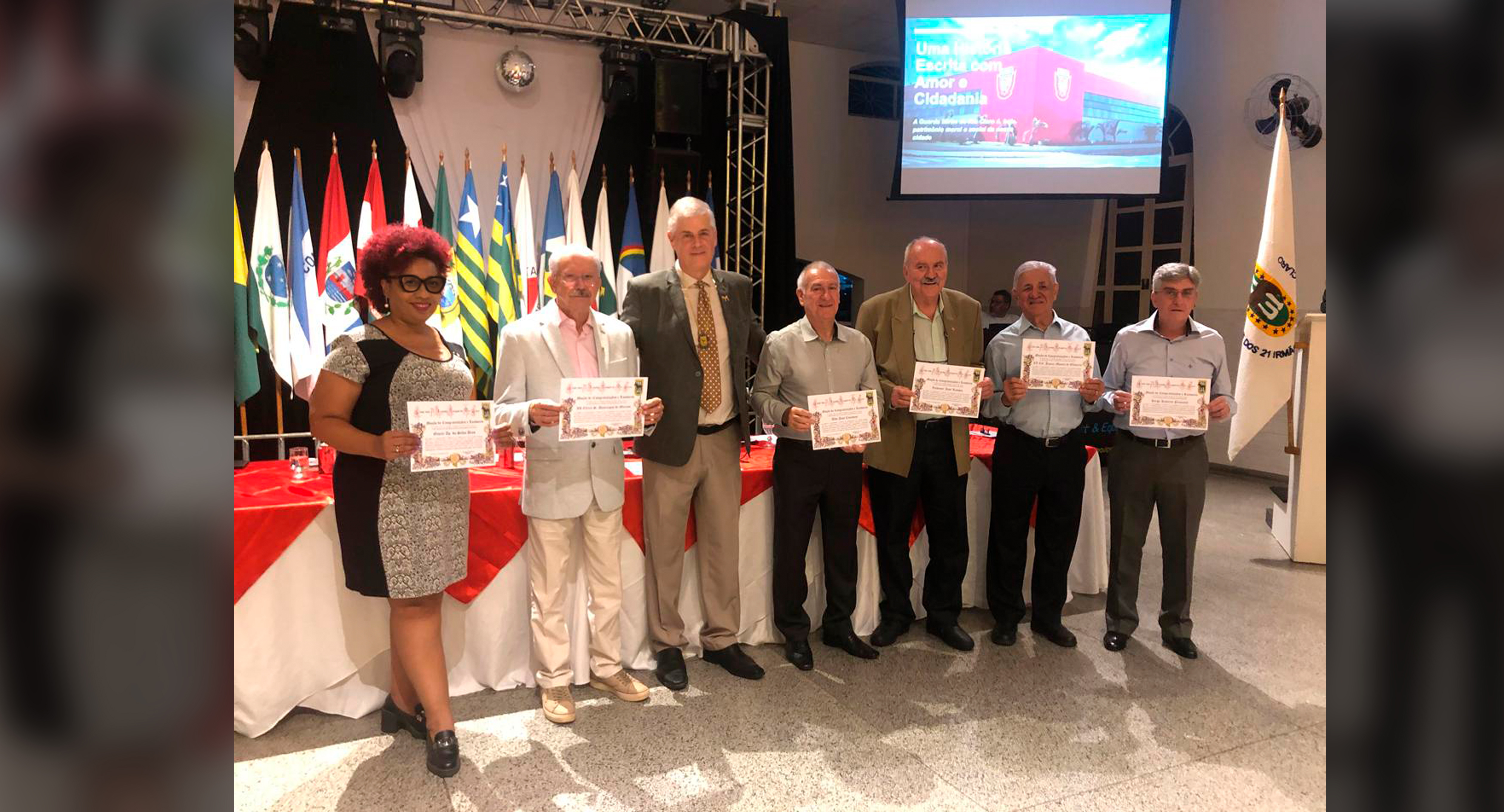 Foto de Clube dos 21 Irmãos Amigos realiza presta homenagem à Guarda